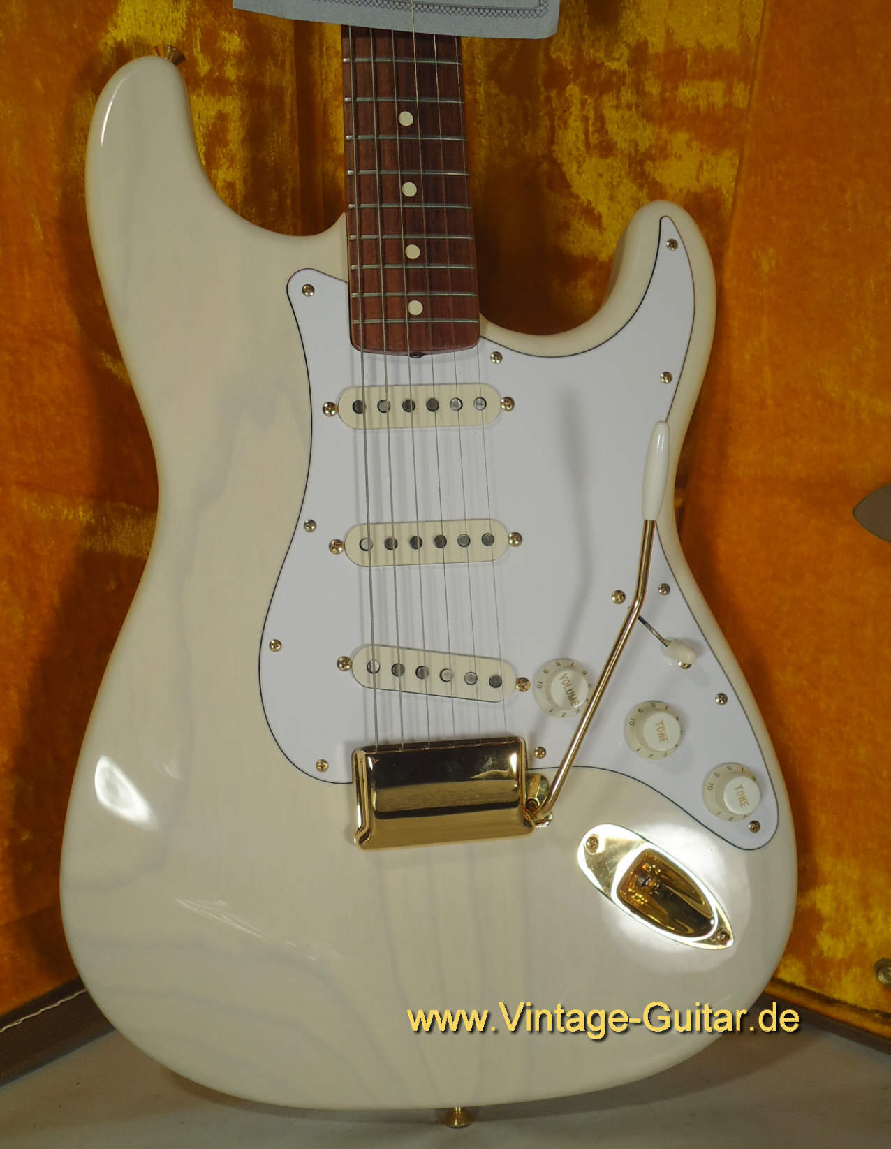 Fender Stratocaster 1960 Custom Shop LTD b.jpg